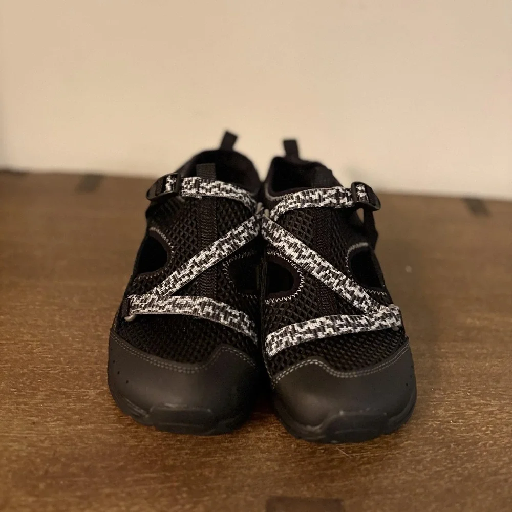 Chaco Sandals Girls Size‎ 6 Black Mesh Fisherman Water Shoes Adjustable Strap